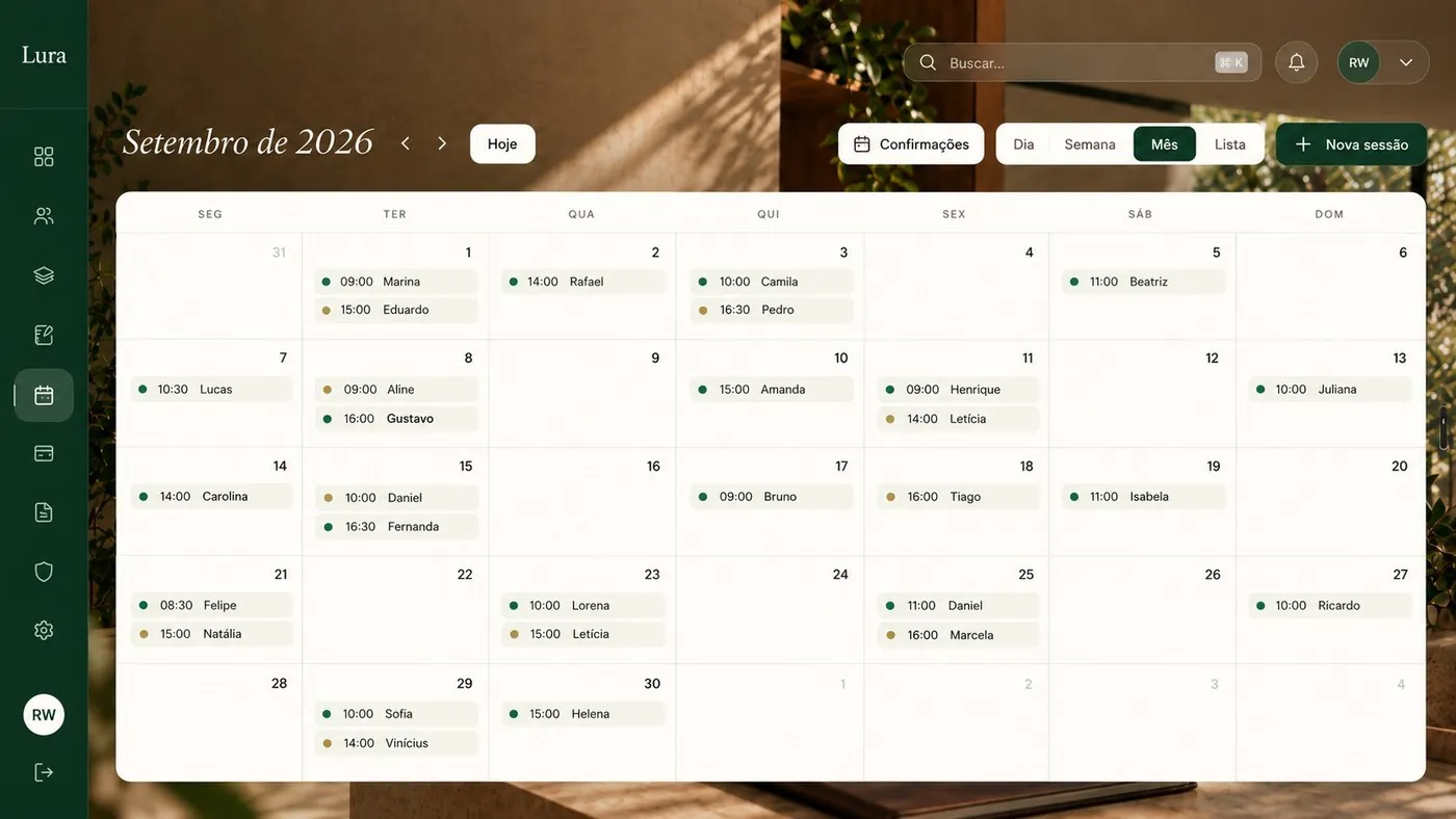 Tela da agenda da Lura: o mês com as sessões de cada dia.